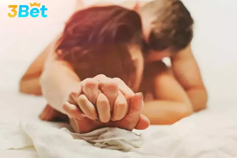 Mơ quan hệ với người lạ là cơn mộng gây tò mò