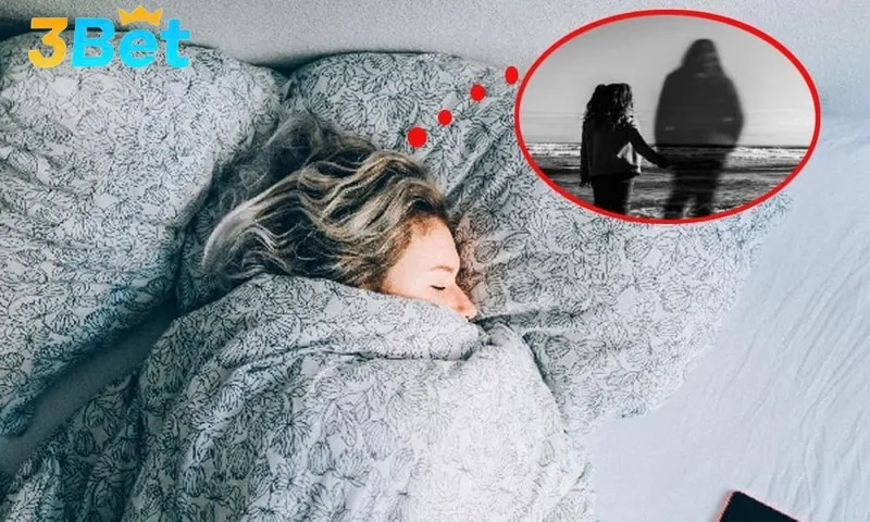 Nằm mơ thấy người thân đánh đề con gì phù hợp